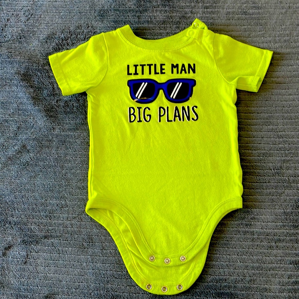 🍂 4 for $10 🍂   Electric green onesie, Garanimals size 18 months.